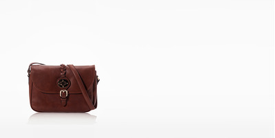 LEATHER MESSENGER BAG WITH METAL CLASP, MassimoDutti, 