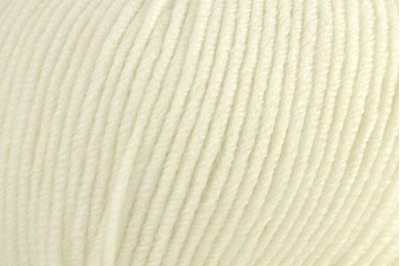 Fibra Natura Dona DK Weight Merino Superwash Yarn (103 Amber), Amazon, 