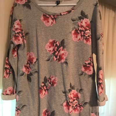 Divided H&M - Floral Scoop Sweater, Poshmark, 